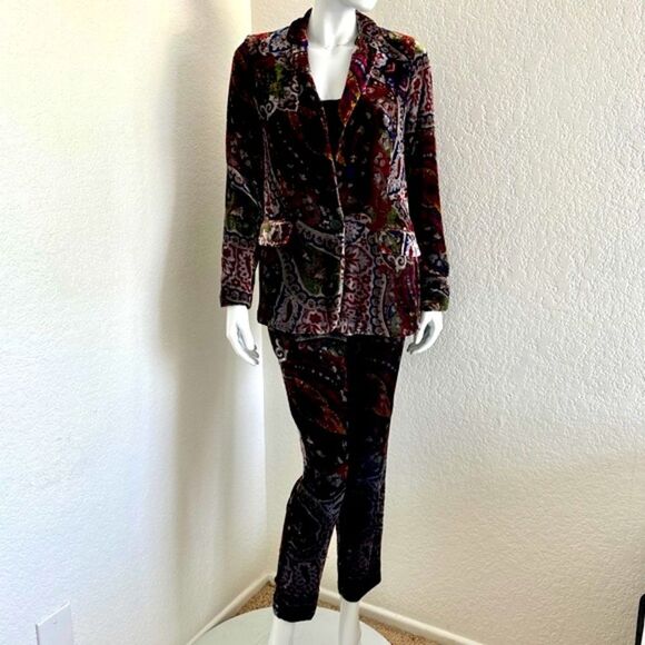 ZARA Velvet Suit Silk Blazer & Pants Set Size S • BLOGGER FAVORITE • RARE • - Picture 12 of 16